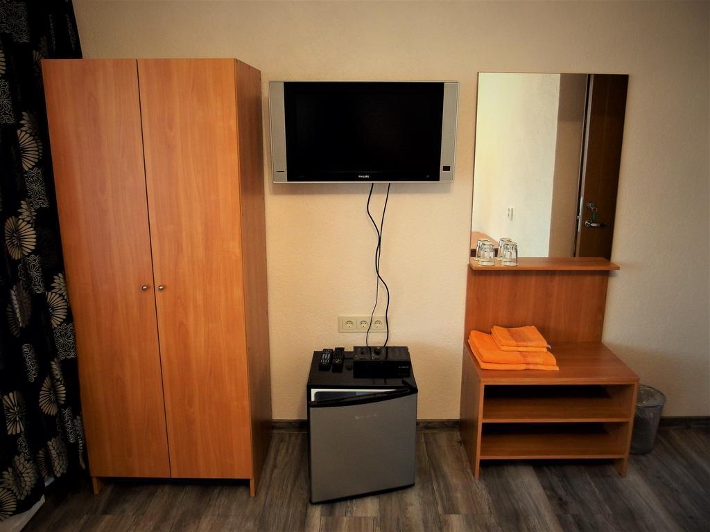 Urusel Guesthouse Tallin Exterior foto